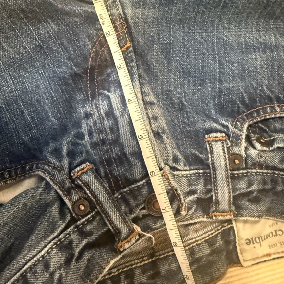 Abercrombie Kids Size 10 Distressed Jeans – Y2K Style Raw Hem Vintage Wash - Picture 4 of 9